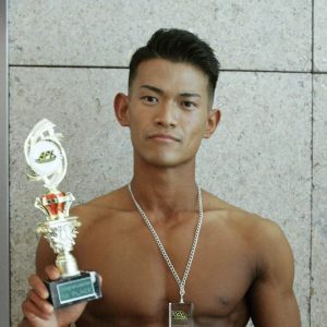 中村トレーナ